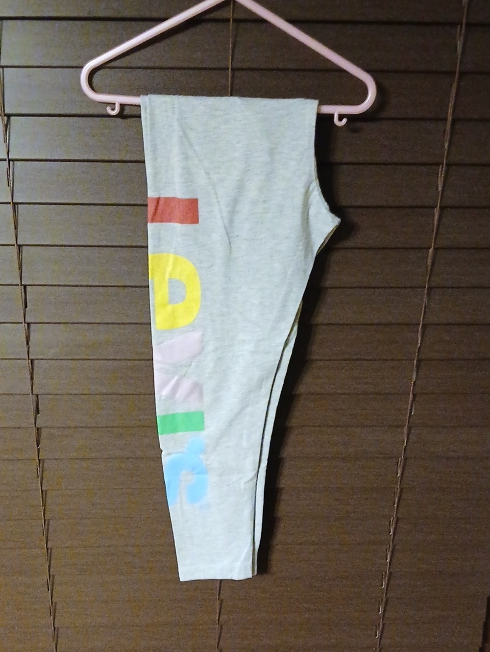 Levi's Light Gray Leggings with Multicolor Side Lettering